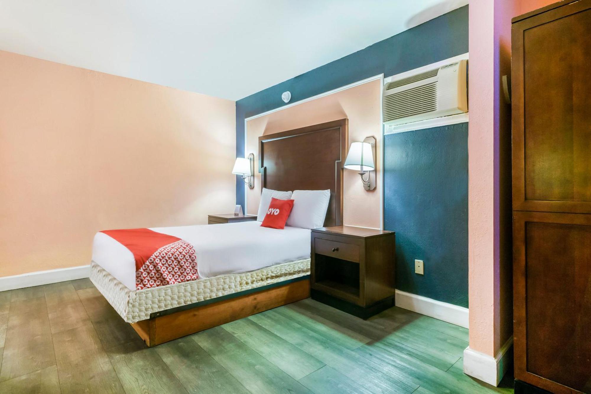 OYO Hotel Myrtle Beach Kings Hwy Exterior foto